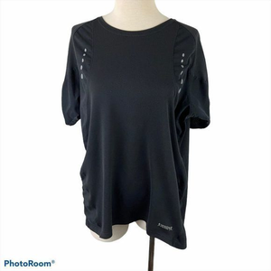 THE RUNNING ROOM Black‎ Tee